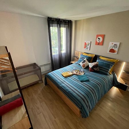Paris Disneyland Appartement Centre-Ville, Parking, Au Coeur De L'Aviron Vaires-sur-Marne Luaran gambar