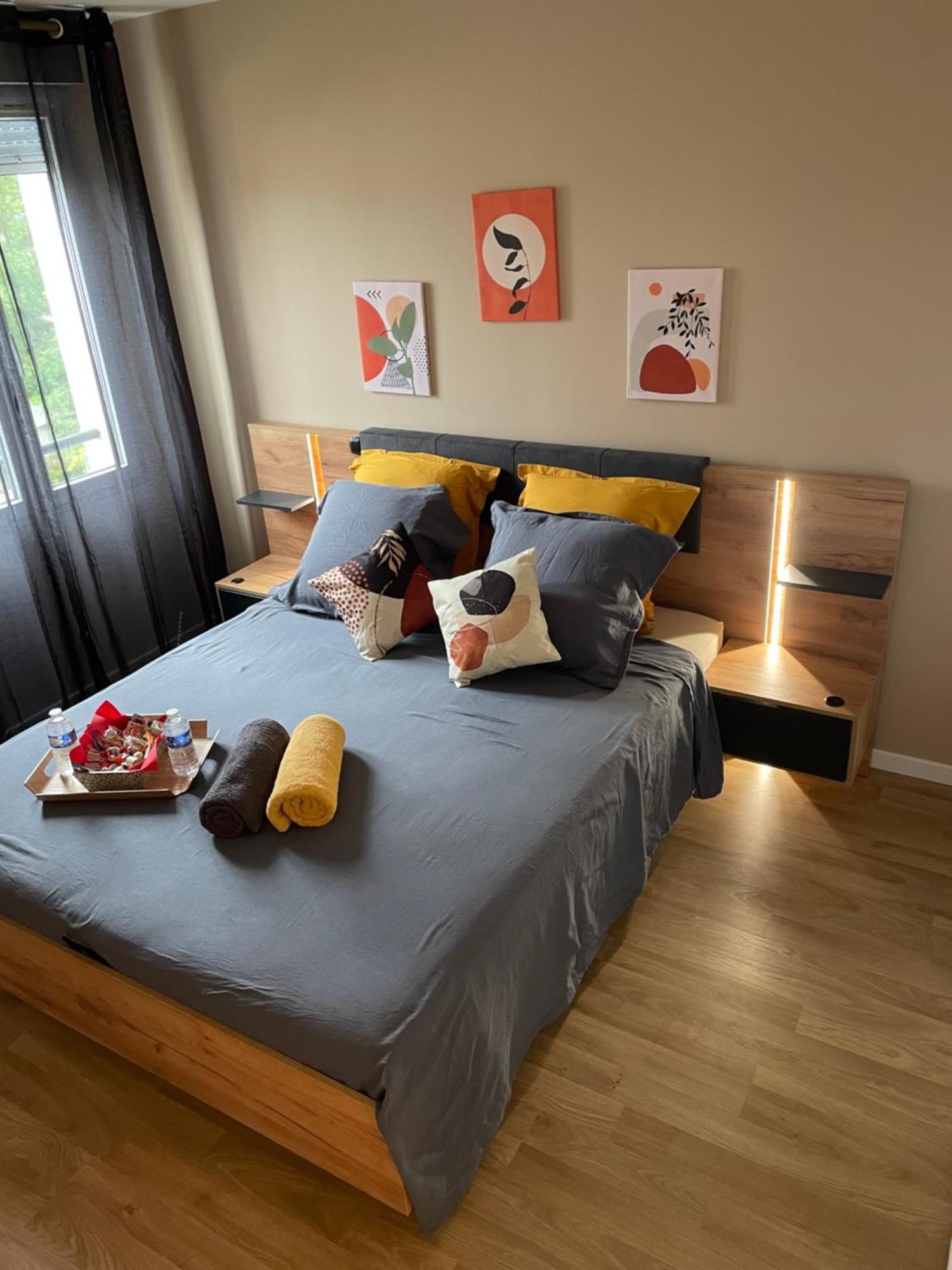 Paris Disneyland Appartement Centre-Ville, Parking, Au Coeur De L'Aviron Vaires-sur-Marne Luaran gambar